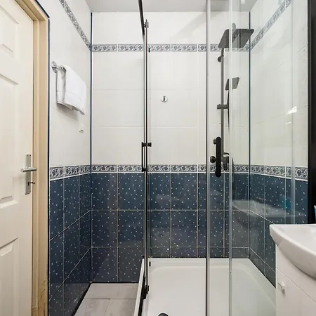 Apartamento Praga Darlowska Artistic By Bookinghost *