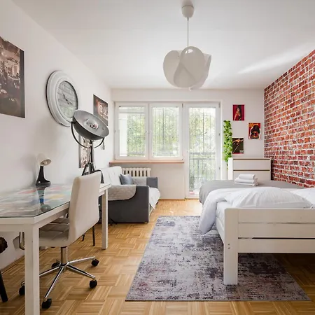 Apartamento Praga Darlowska Artistic By Bookinghost